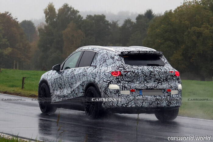 Mercedes-AMG's Latest GLC Targets the Macan EV with Supercar Performance | Carscoops